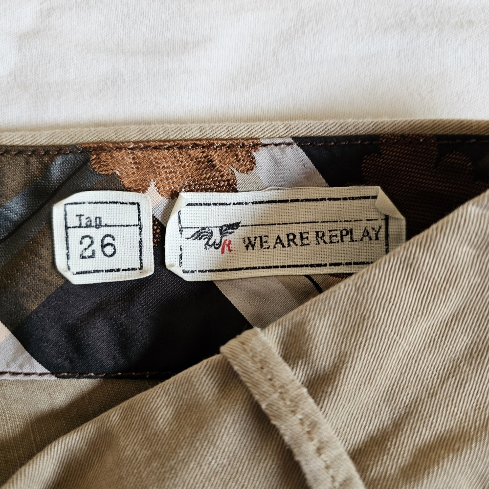 Replay Vintage Capris - Picture 5 of 6